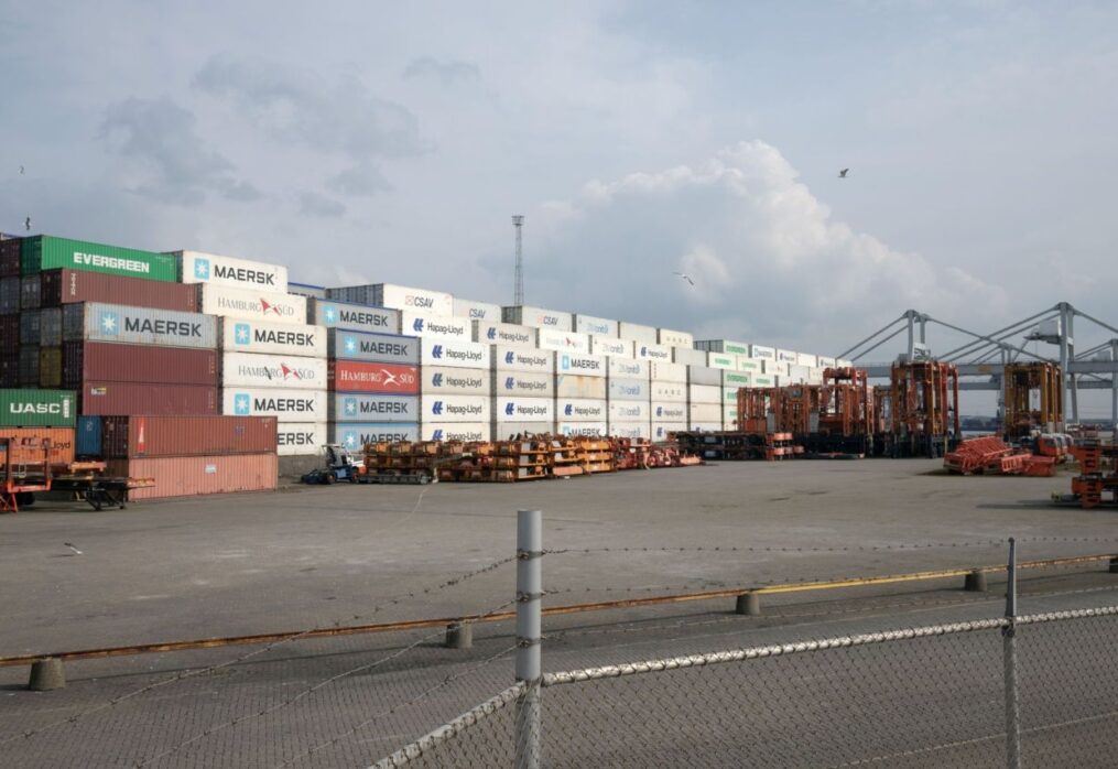 Business Maverick: Major Shipping Firm Sees Signs of Supply-Chain Bottlenecks Easing
