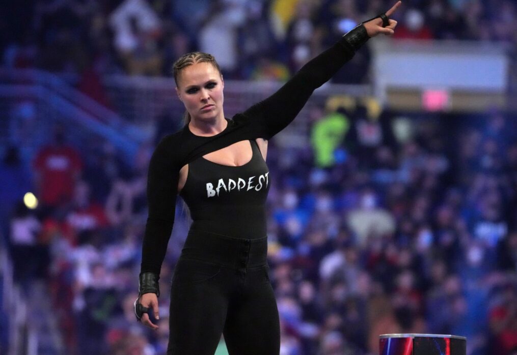 WWE fans are divided after Ronda Rousey defeats Charlotte for title at WrestleMania Backlash