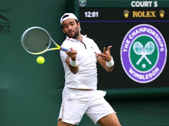 Matteo Berrettini: «Per Wimbledon mi taglio la barba o mi tingo di biondo»