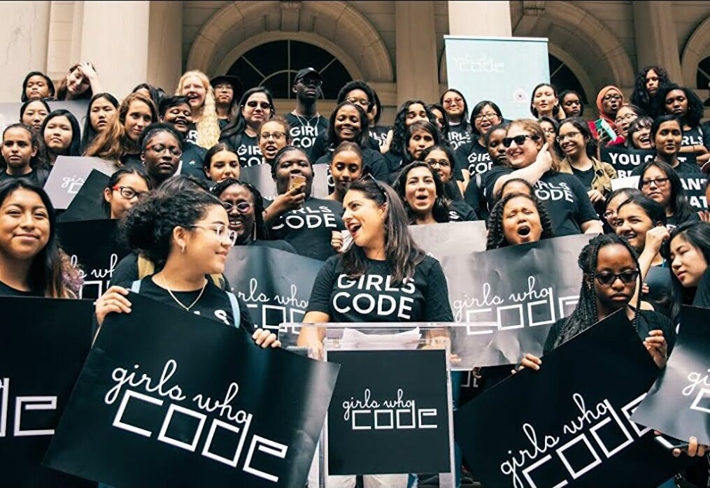 Girls Who Code making women the future of warfare | This Week in Business