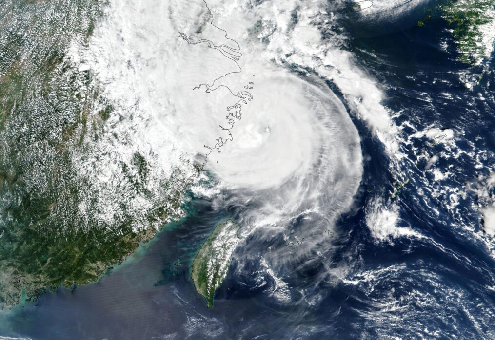 Typhoon Muifa Lands Near Shanghai – Near China’s Largest Metropolitan Area and Major Shipping Ports