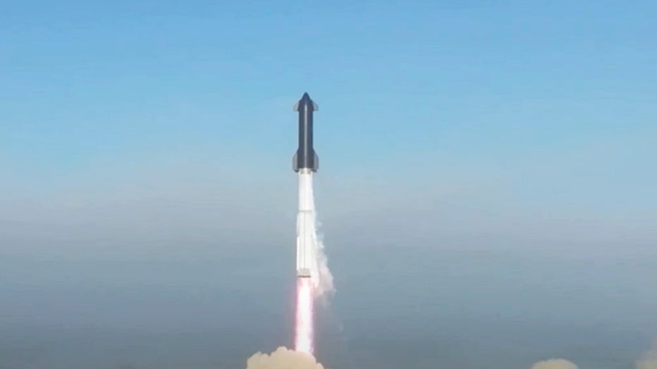Musk will nächstes Mal in den Orbit: SpaceX pumpt 2 Milliarden in Starship-Entwicklung