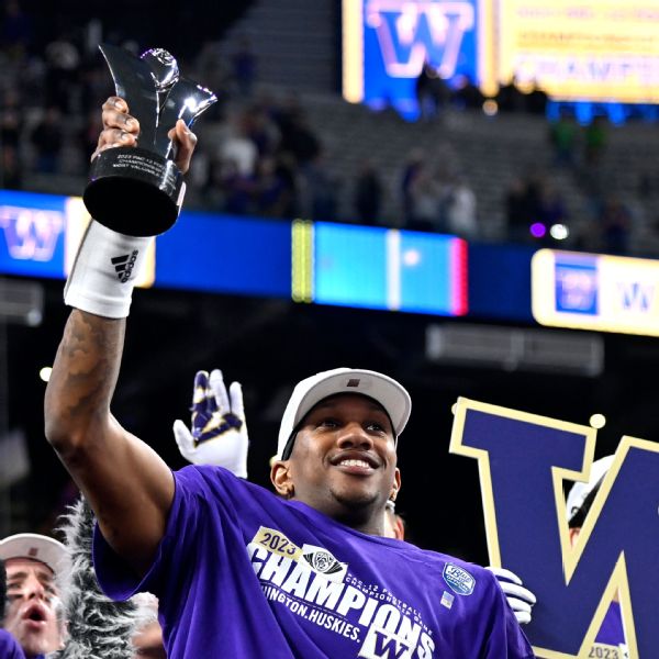 UW seals CFP bid with victory in Pac-12 farewell